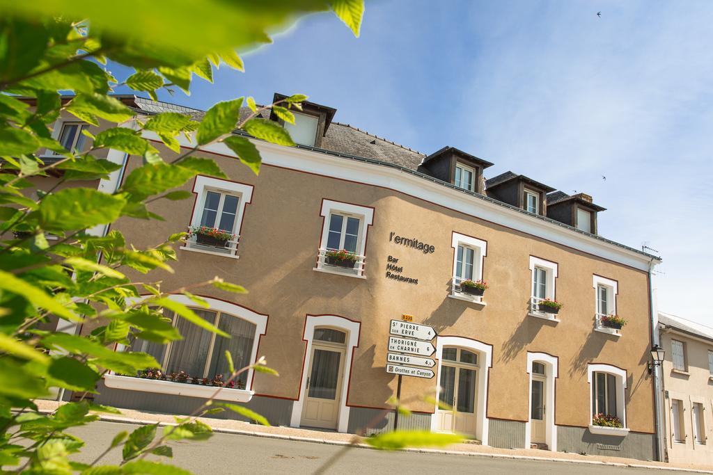 Logis L'Ermitage Hotel & Restaurant Saulges 외부 사진