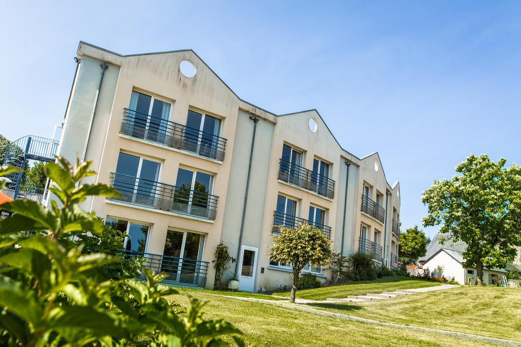 Logis L'Ermitage Hotel & Restaurant Saulges 외부 사진